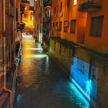 Vie D'acqua Little Venice Center Bo *