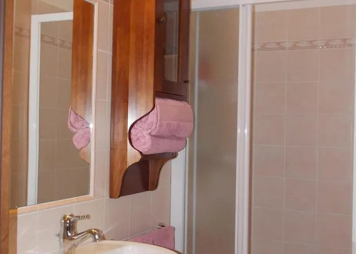 Vie D'acqua Little Venice Center Bo * بولونيا